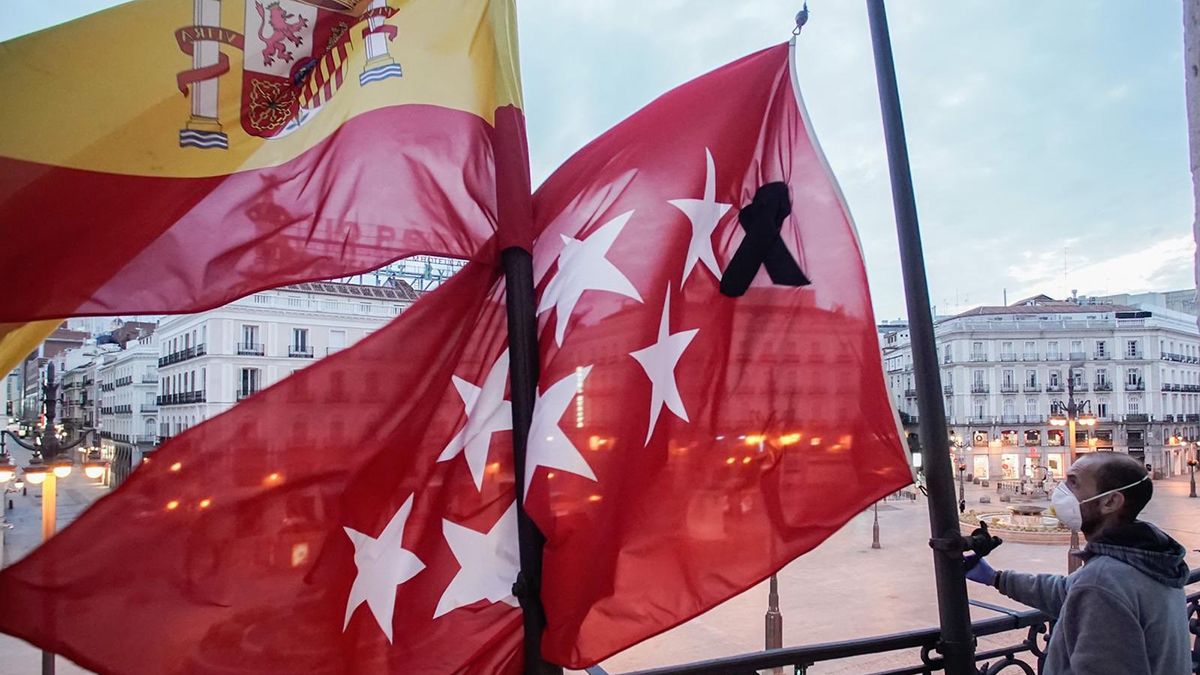 Espa&ntilde;a hace un minuto de silencio por las v&iacute;ctimas por el coronavirus