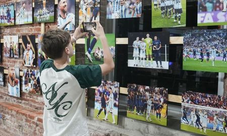 Se inauguró este viernes en la capital santafesina la muestra fotográfica “Instantáneas de gloria. Se inauguró este viernes en la capital santafesina la muestra fotográfica “Instantáneas de gloria.