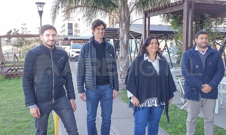 Maximiliano Pullaro, Martín Lousteau, Carolina Piedrabuena y Gabriel Chumpitaz. Maximiliano Pullaro, Martín Lousteau, Carolina Piedrabuena y Gabriel Chumpitaz.