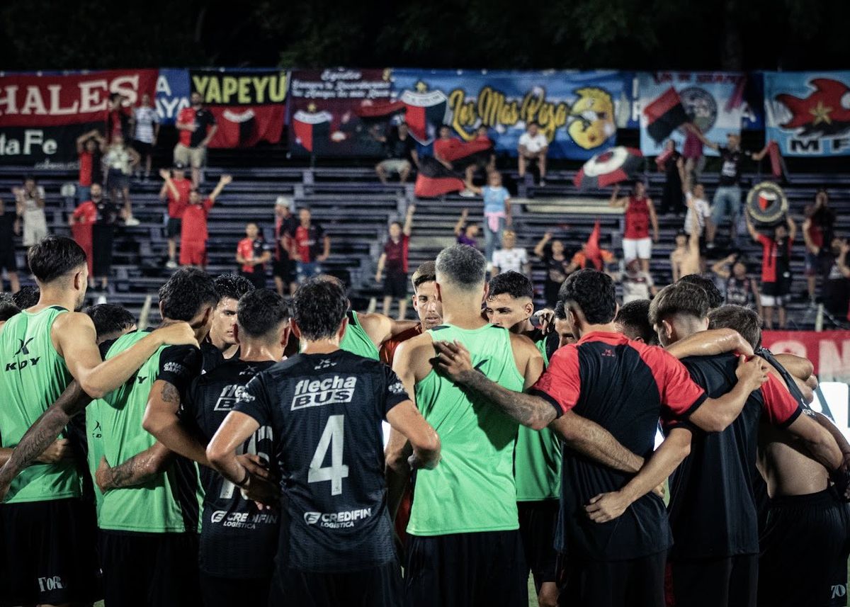 El revés que sufrió Colón antes de enfrentar a San Martín de Tucumán en la Copa Argentina