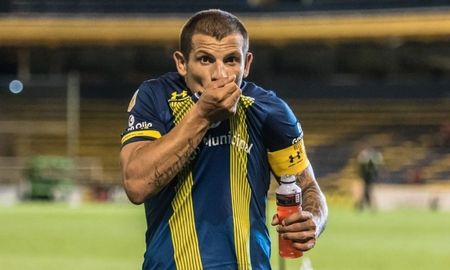 La impactante revelación de Emiliano Vecchio sobre Pillín Bracamonte, el Kily González y la barra de Rosario Central La impactante revelación de Emiliano Vecchio sobre Pillín Bracamonte, el Kily González y la barra de Rosario Central