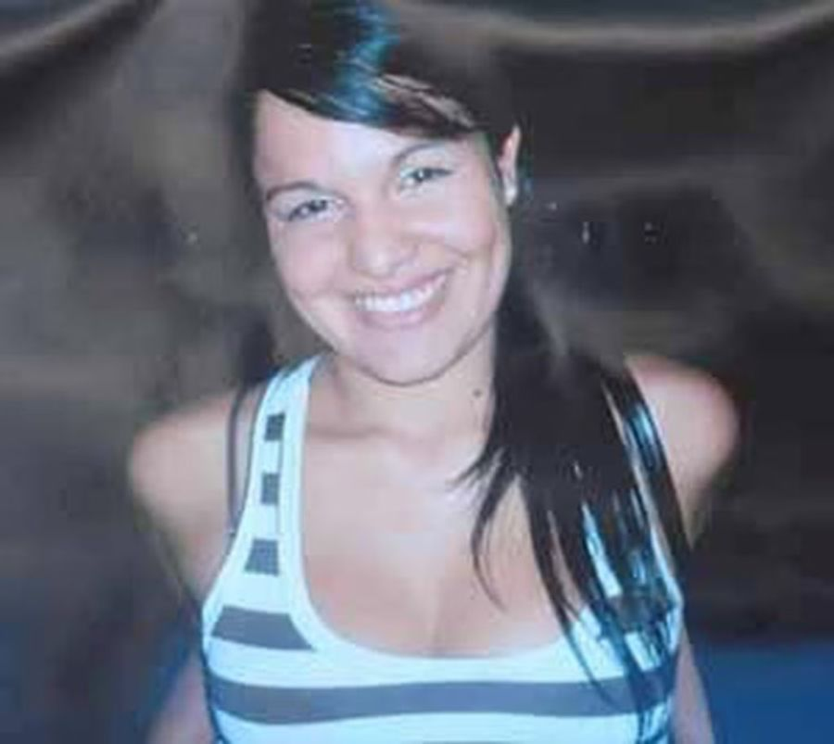 Romina Vega pasó por el quirófano de Aníbal Lotocki y falleció. Romina Vega pasó por el quirófano de Aníbal Lotocki y falleció.