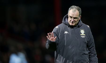 Marcelo Bielsa fue despedido del Leeds United por malos resultados y se despidió del equipo de la Premeir League luego de tres temporadas y media de mandato. Marcelo Bielsa fue despedido del Leeds United por malos resultados y se despidió del equipo de la Premeir League luego de tres temporadas y media de mandato.