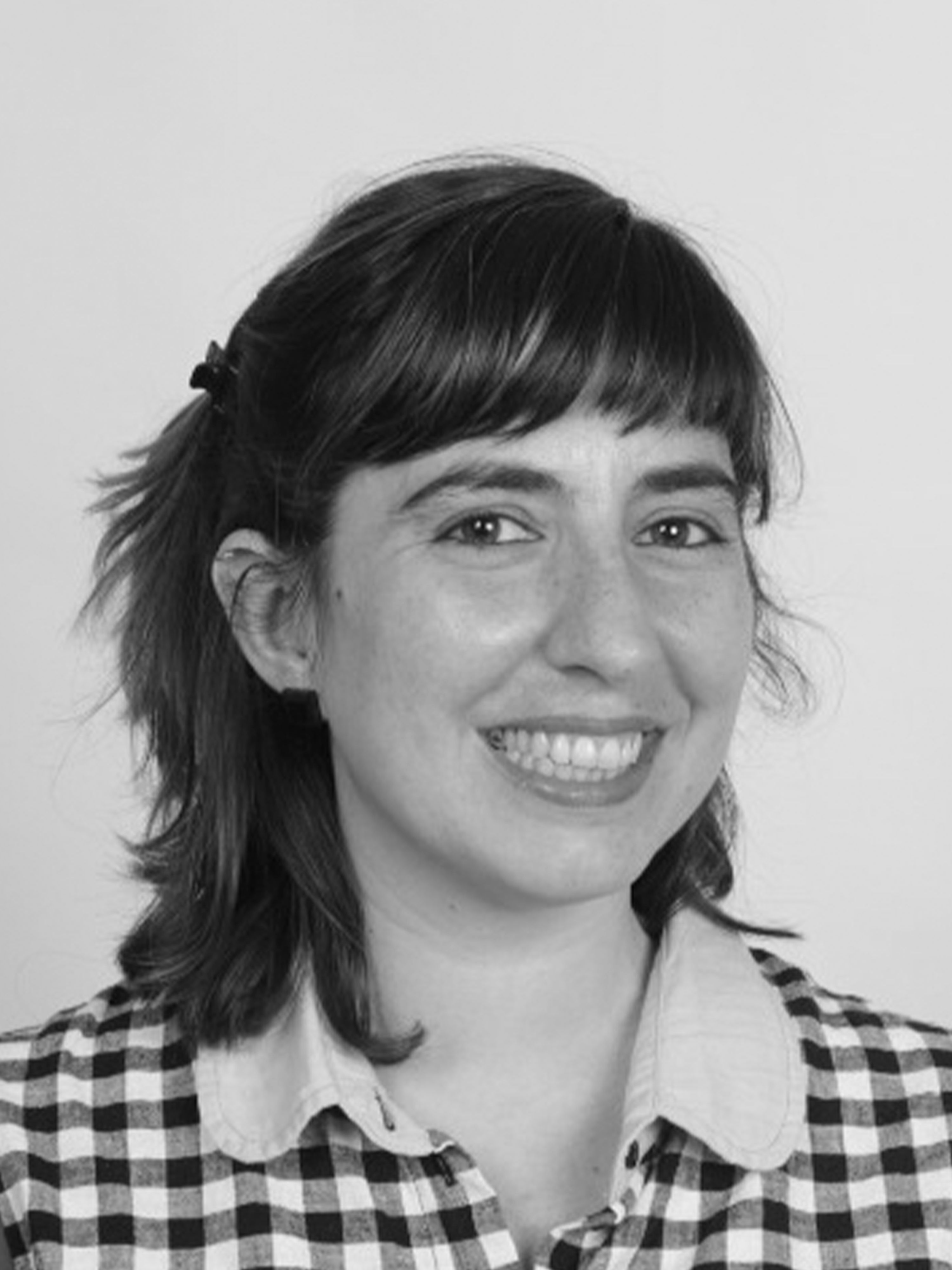 Laura-Hintze-PH-autor-(paraweb).jpg