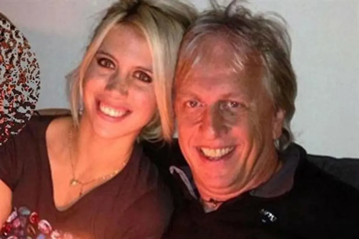 Cinthia Fernández cruzó en vivo al padre de Wanda Nara. Cinthia Fernández cruzó en vivo al padre de Wanda Nara.