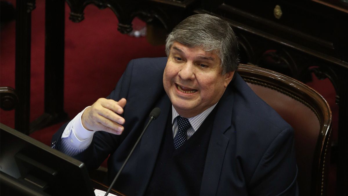 El Frente de Todos en el Senado presentó un proyecto de ley para que los jubilados que no cuentan con los aportes suficientes puedan refinanciar su deuda mediante un plan de pagos.