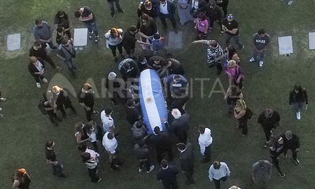 Aire de Santa Fe | Sepelio Maradona Aérea Télam.jpg