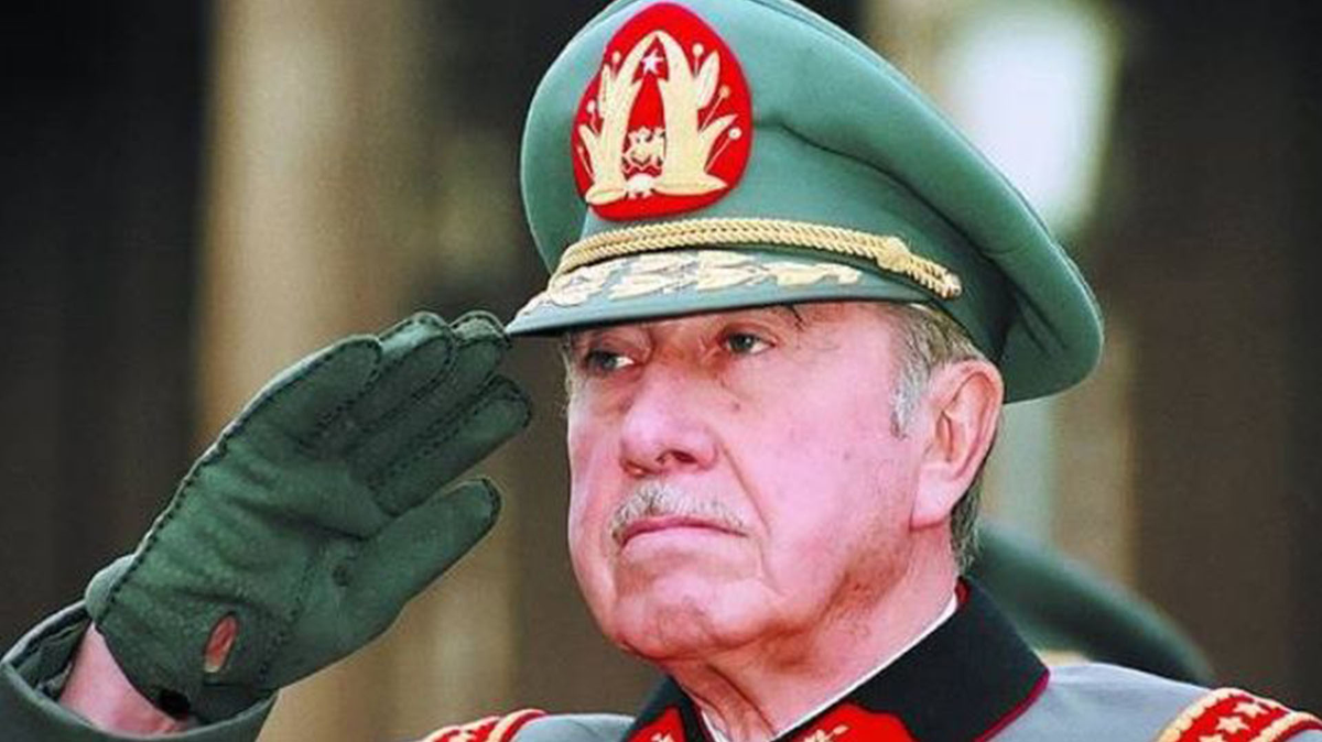 Efemérides del 26 de febrero: en 1984 Augusto Pinochet se enfrenta al Puntarenazo
