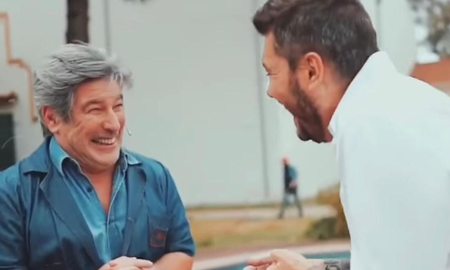 Pachu Peña, humorista y participante de La Academia de ShowMatch, salió a bancar a Marcelo Tinelli. Pachu Peña, humorista y participante de La Academia de ShowMatch, salió a bancar a Marcelo Tinelli.