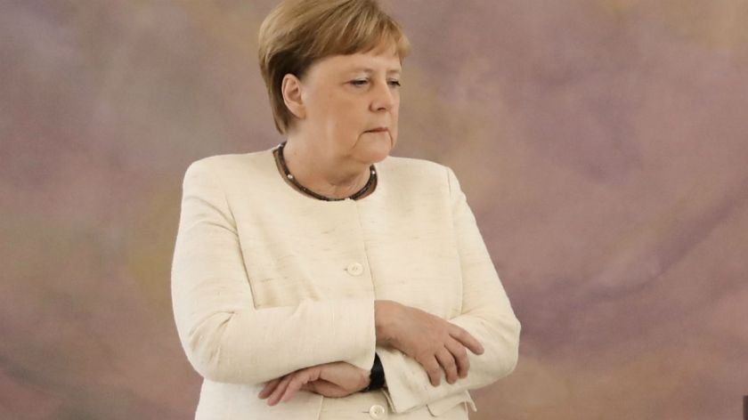 Angela Merkel sufrió otro temblor en vivo y preocupa su salud