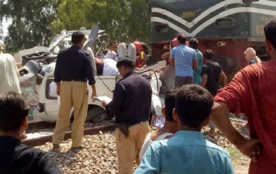 Peregrinos sij arrollados por un tren en Pakistán POLITICA ASIA PAKISTÁN INTERNACIONAL XINHUA