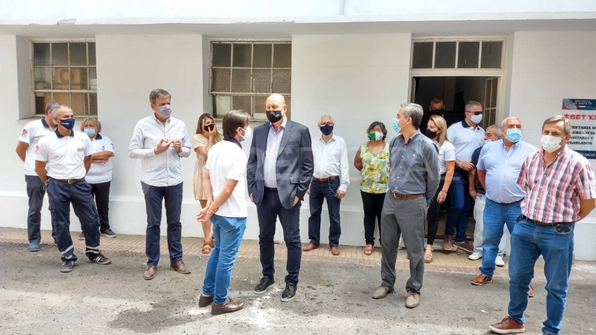 El gobernador Omar Perotti encabezó la puesta en valor de la Central Inteligente del 107 de la ciudad de Santa Fe y la región.