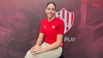 Orgullo rojiblanco: Malena Santillán representará a Unión en el Mundial Juvenil de Natación