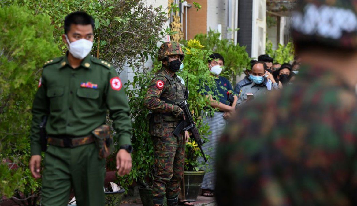 Naciones Unidas pide la liberación de líderes de Myanmar pero declinó hablar de golpe de Estado.