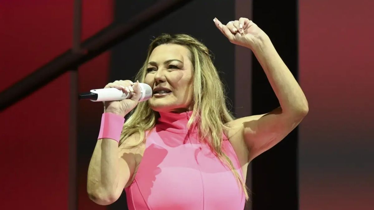 Amaia Montero volvió a cantar junto a La Oreja de Van Gogh, pero su regreso quedó marcado por las críticas a su desempeño vocal.