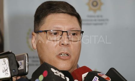 La continuidad del comisario Julián Alegre al frente de la URI estaba en dudas desde principios de febrero. La continuidad del comisario Julián Alegre al frente de la URI estaba en dudas desde principios de febrero.