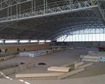 Ya comenzaron las tareas de montaje de la pista profesional de madera, homologada por la Unión Ciclista Internacional (UCI). Ya comenzaron las tareas de montaje de la pista profesional de madera, homologada por la Unión Ciclista Internacional (UCI).