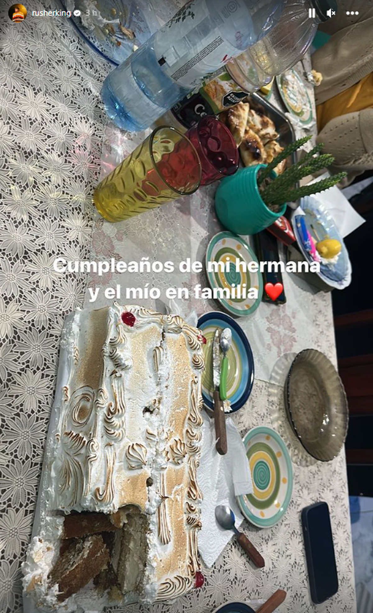 Rusherking festejo su cumpleaños junto a su familia y a sus amigos.