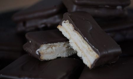La receta para hacer tita casera sin horno. La receta para hacer tita casera sin horno.