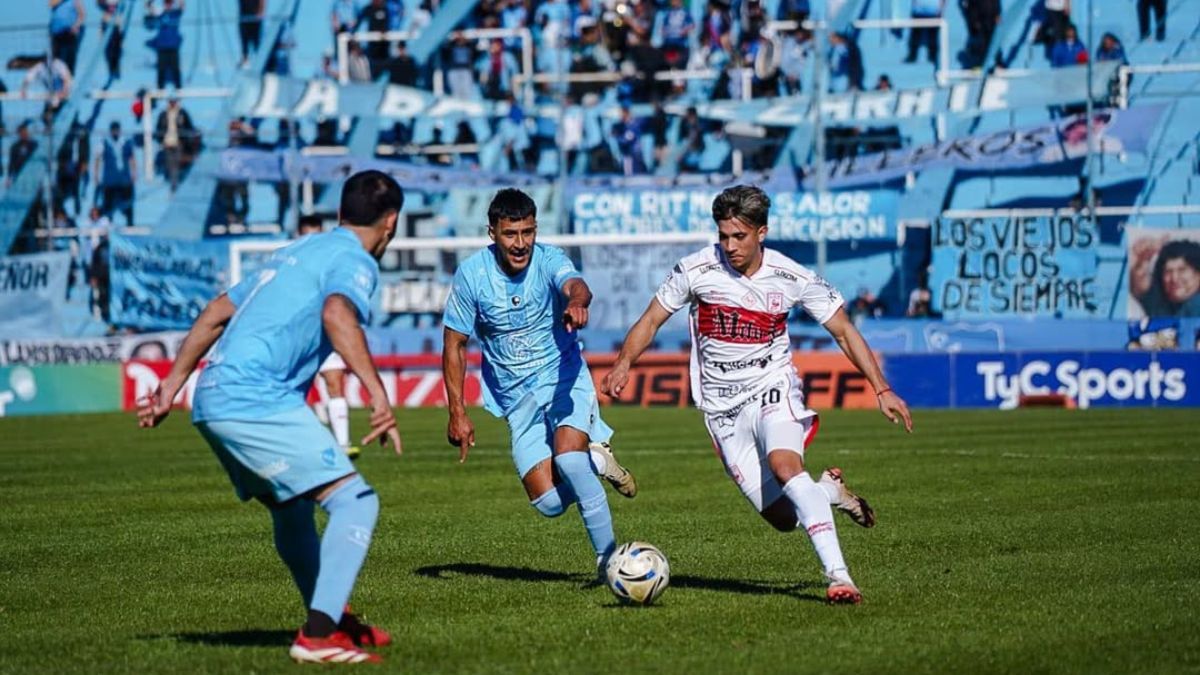 Morón le ganó a CADU y el sabalero sigue sacándole 9 puntos de ventaja