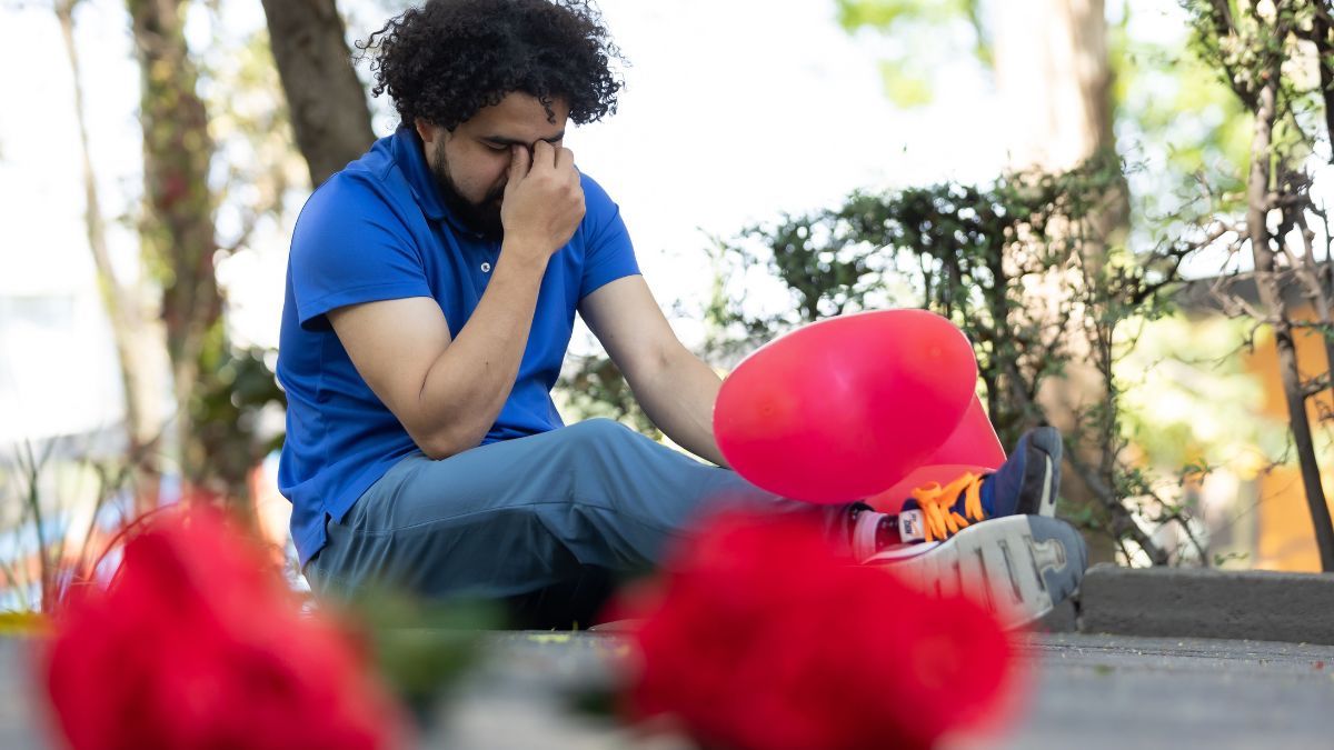 El suicidio es un fenómeno global que impacta en el tejido social.