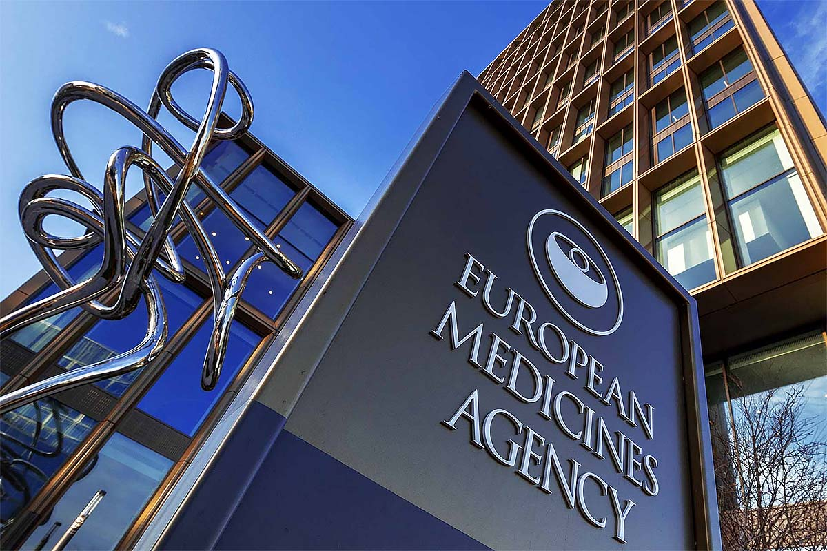 La EMA detectó un importante descenso en las hospitalizaciones. 