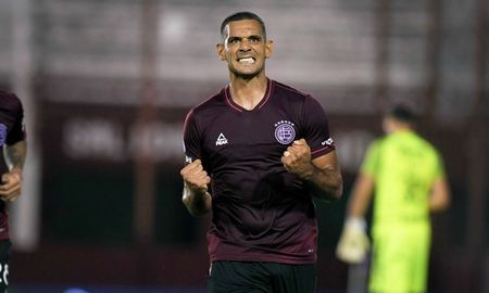 lanus debuta ante universidad catolica de ecuador lanus debuta ante universidad catolica de ecuador
