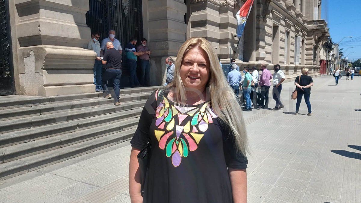Alejandra Dupuy, intendenta de Ceres, fue una de las más duras al expresar los reclamos y puso en duda el tratamiento del proyecto de presupuesto 2022.