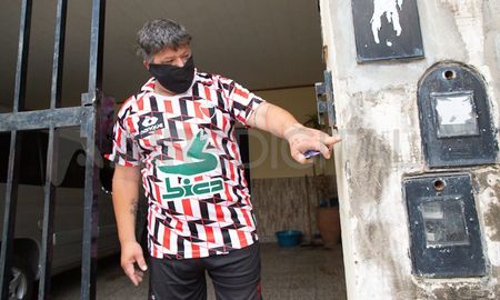 Alejandro Concina relató el robo de su moto este lunes por la noche en barrio Candioti Norte. Alejandro Concina relató el robo de su moto este lunes por la noche en barrio Candioti Norte.