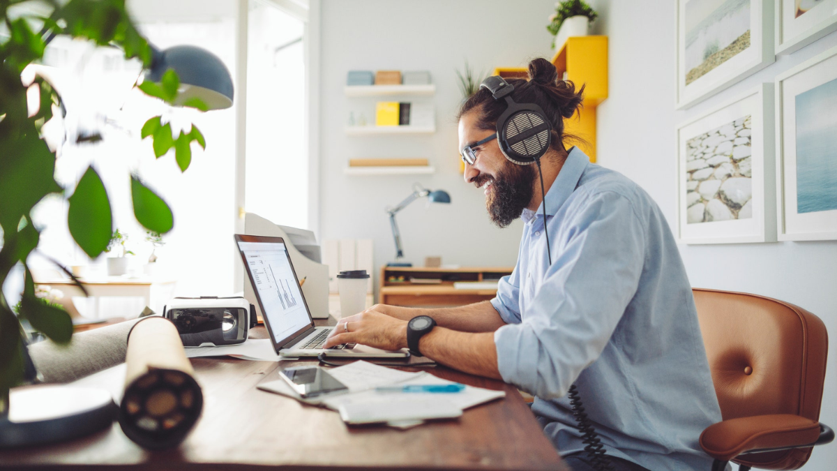 La empresa Paired busca empleadores home office y ofrece sueldos en dólares.