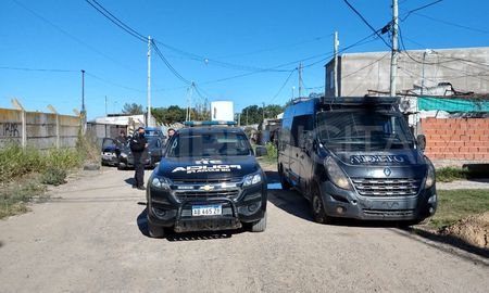 Dos allanamientos en el barrio Varadero Sarsotti Dos allanamientos en el barrio Varadero Sarsotti