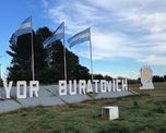 Una joven de 22 años fue asesinada hoy de varias puñaladas en su vivienda de la localidad bonaerense de Mayor Buratovich Una joven de 22 años fue asesinada hoy de varias puñaladas en su vivienda de la localidad bonaerense de Mayor Buratovich
