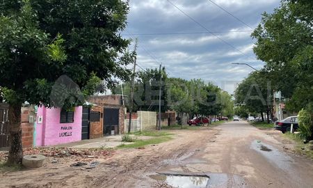 El barrio se ubica en la zona suroeste de la ciudad de Santa Fe y en los últimos meses los hechos violentos se incrementaron. El barrio se ubica en la zona suroeste de la ciudad de Santa Fe y en los últimos meses los hechos violentos se incrementaron.