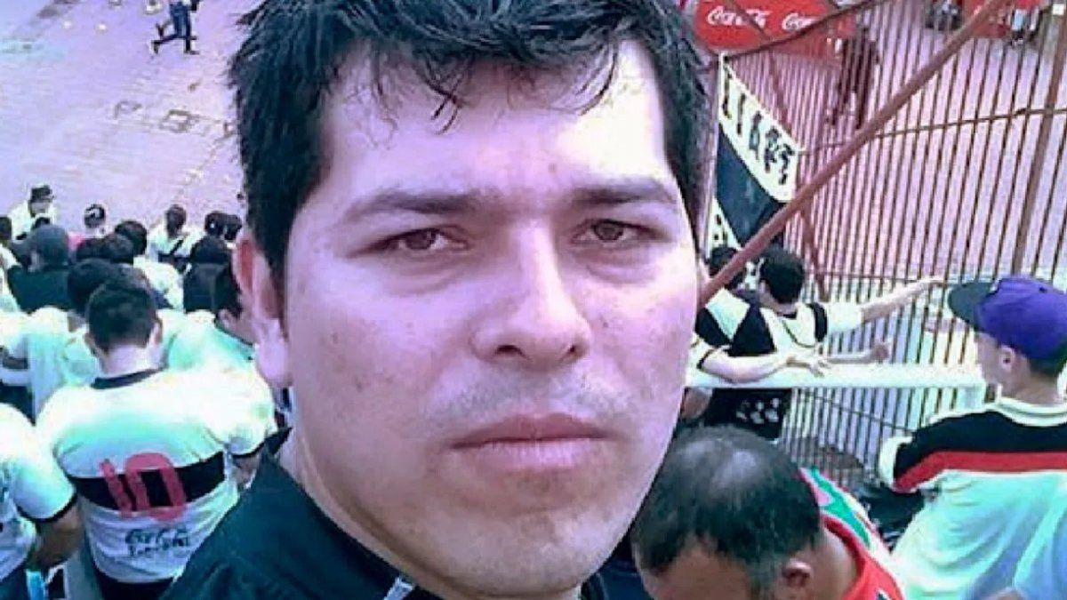 Está acusado de asesinar y seccionar en 25 partes del cuerpo a su mujer, Mirtha Liliana González Ayala. Los peritos describieron la brutal escena del crimen que encontraron. &nbsp;