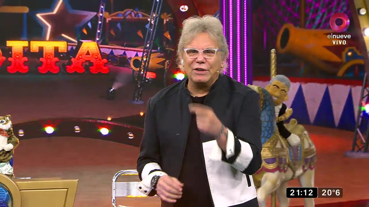 Beto Casella defendi&oacute; a Yanina Latorre.