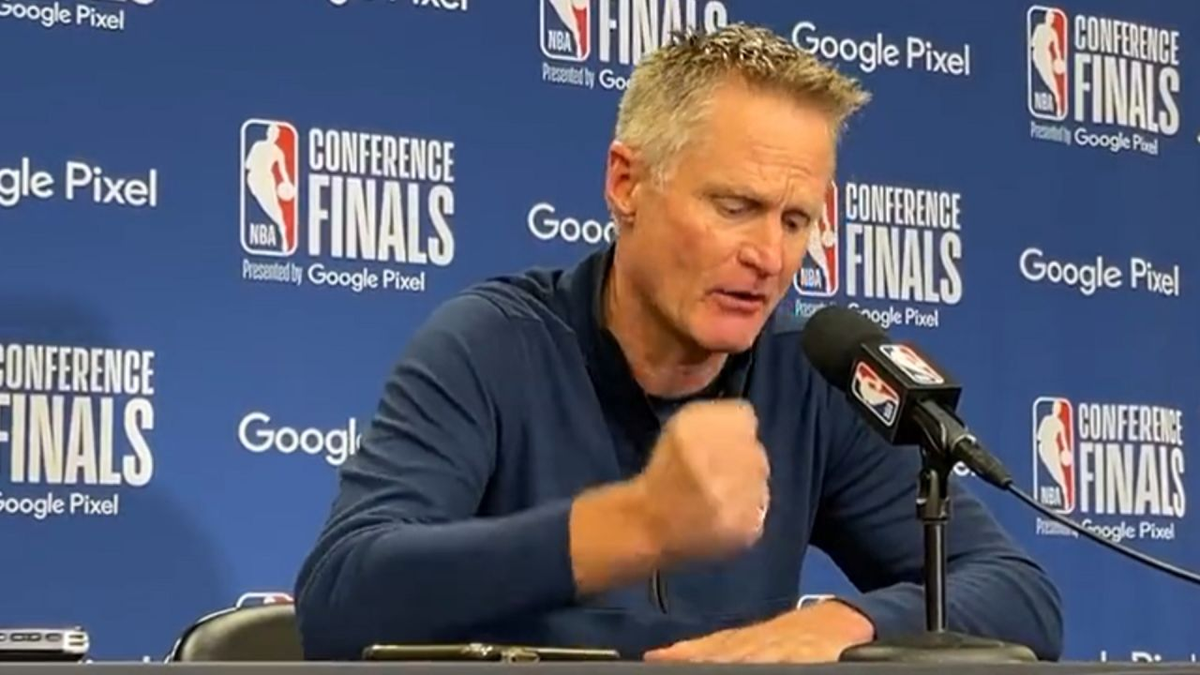 El desgarrador discurso de Steve Kerr por la masacre en una escuela de Texas: ¿Cuándo vamos a hacer algo!