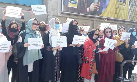 Los talibanes incluirán mujeres en el futuro Gobierno afgano: Será en una segunda etapa Los talibanes incluirán mujeres en el futuro Gobierno afgano: Será en una segunda etapa