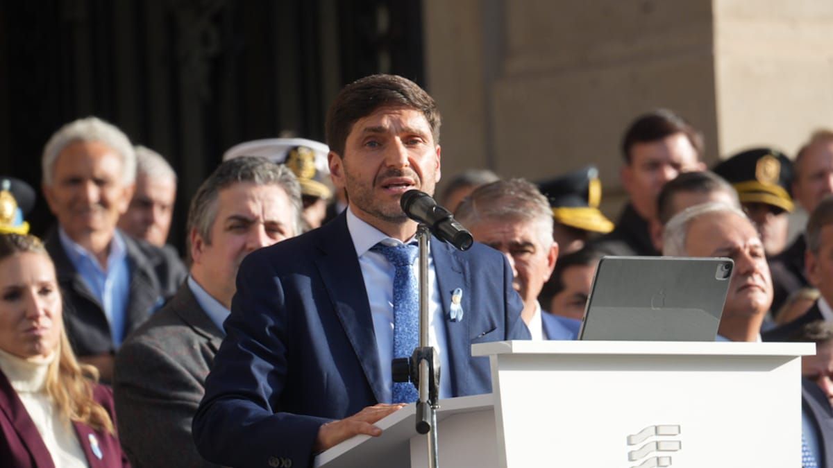 Gobernador Maximiliano Pullaro. Gobernador Maximiliano Pullaro.