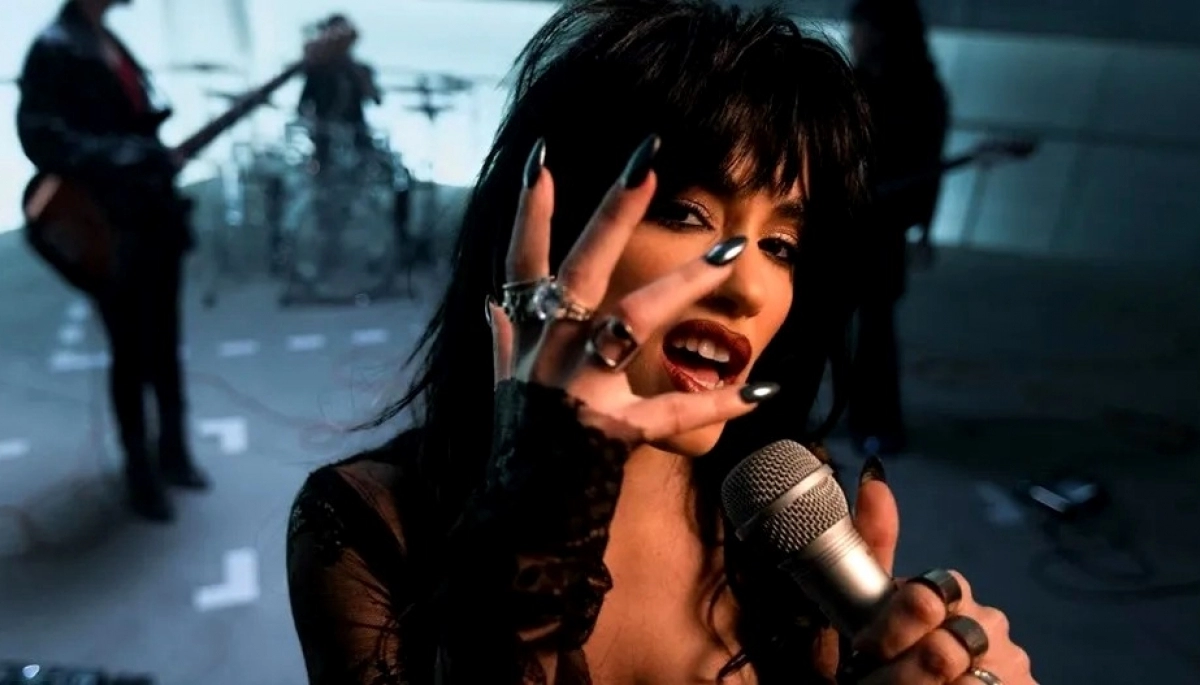 La canción “Fanático” de Lali Espósito es un éxito. La canción “Fanático” de Lali Espósito es un éxito.