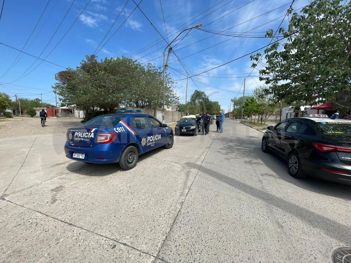 Una mujer taxista fue asaltada este martes cerca del mediodía en barrio San Lorenzo.