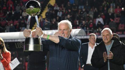 Colón: José Vignatti aseguró que se cumplió con el aforo habilitado en el Cementerio de los Elefantes