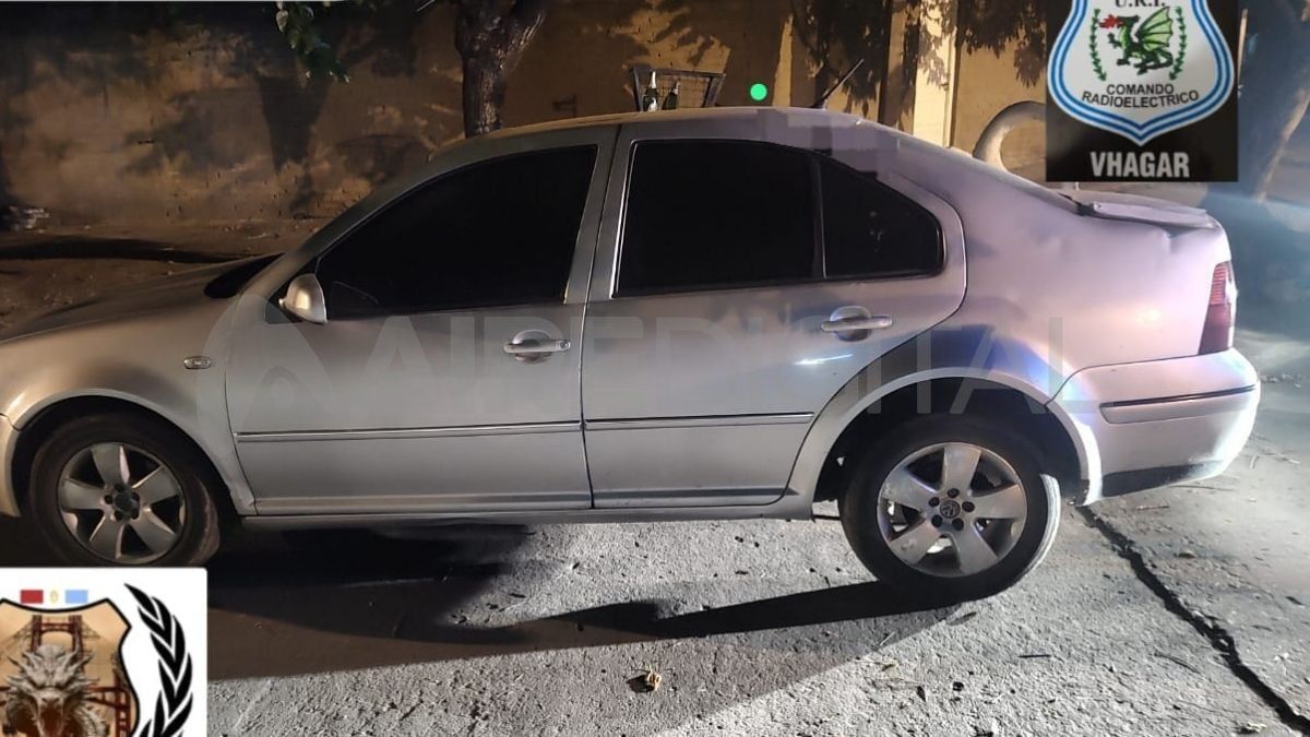 Barrio Los Hornos: encontraron abandonado el auto robado en Coronda