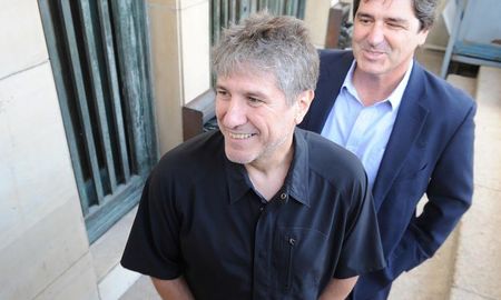 Amado Boudou tiene prisión domiciliaria y fue inhabilitado de por vida para el ejercicio de cargos públicos. Amado Boudou tiene prisión domiciliaria y fue inhabilitado de por vida para el ejercicio de cargos públicos.