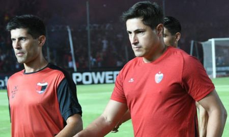 Ezequiel Medrán, técnico de Colón. Ezequiel Medrán, técnico de Colón.