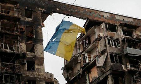 Vuelven a concentrarse los bombardeos en Kiev. Vuelven a concentrarse los bombardeos en Kiev.