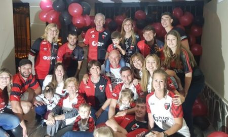 los ghiano: la familia que tiene como tradicion escribir la historia grande de colon los ghiano: la familia que tiene como tradicion escribir la historia grande de colon
