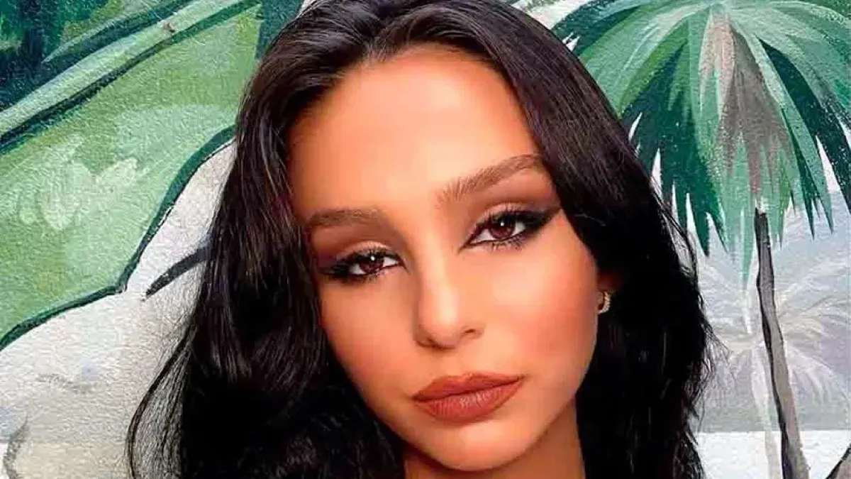 La foto de Juanita Tinelli tomando sol con una microbikini infartante que marca tendencia&nbsp;