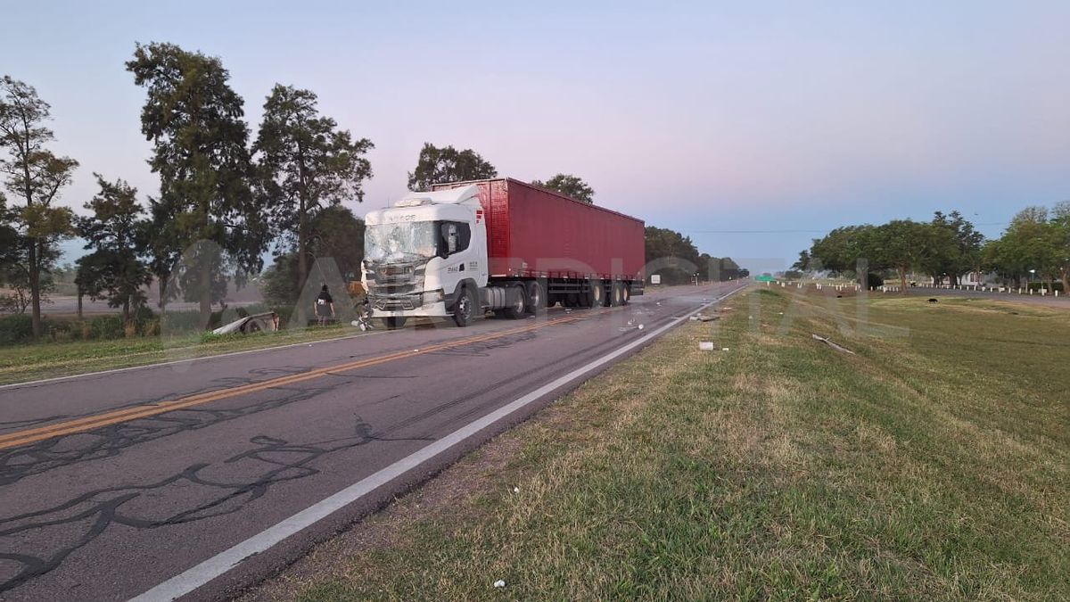 Un impactante accidente tuvo lugar este martes por la tarde en la ruta nacional 34 a la altura de Ceres. Un impactante accidente tuvo lugar este martes por la tarde en la ruta nacional 34 a la altura de Ceres.