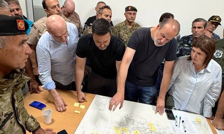 El diputado fue acusado de utilizar la catástrofe con fines electorales. El diputado fue acusado de utilizar la catástrofe con fines electorales.