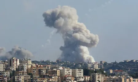 La tensión en el sur del Líbano alcanzó un nuevo pico este domingo, cuando el ejército de Israel reanudó sus ataques aéreos sobre posiciones que considera amenazas inminentes. La tensión en el sur del Líbano alcanzó un nuevo pico este domingo, cuando el ejército de Israel reanudó sus ataques aéreos sobre posiciones que considera amenazas inminentes.